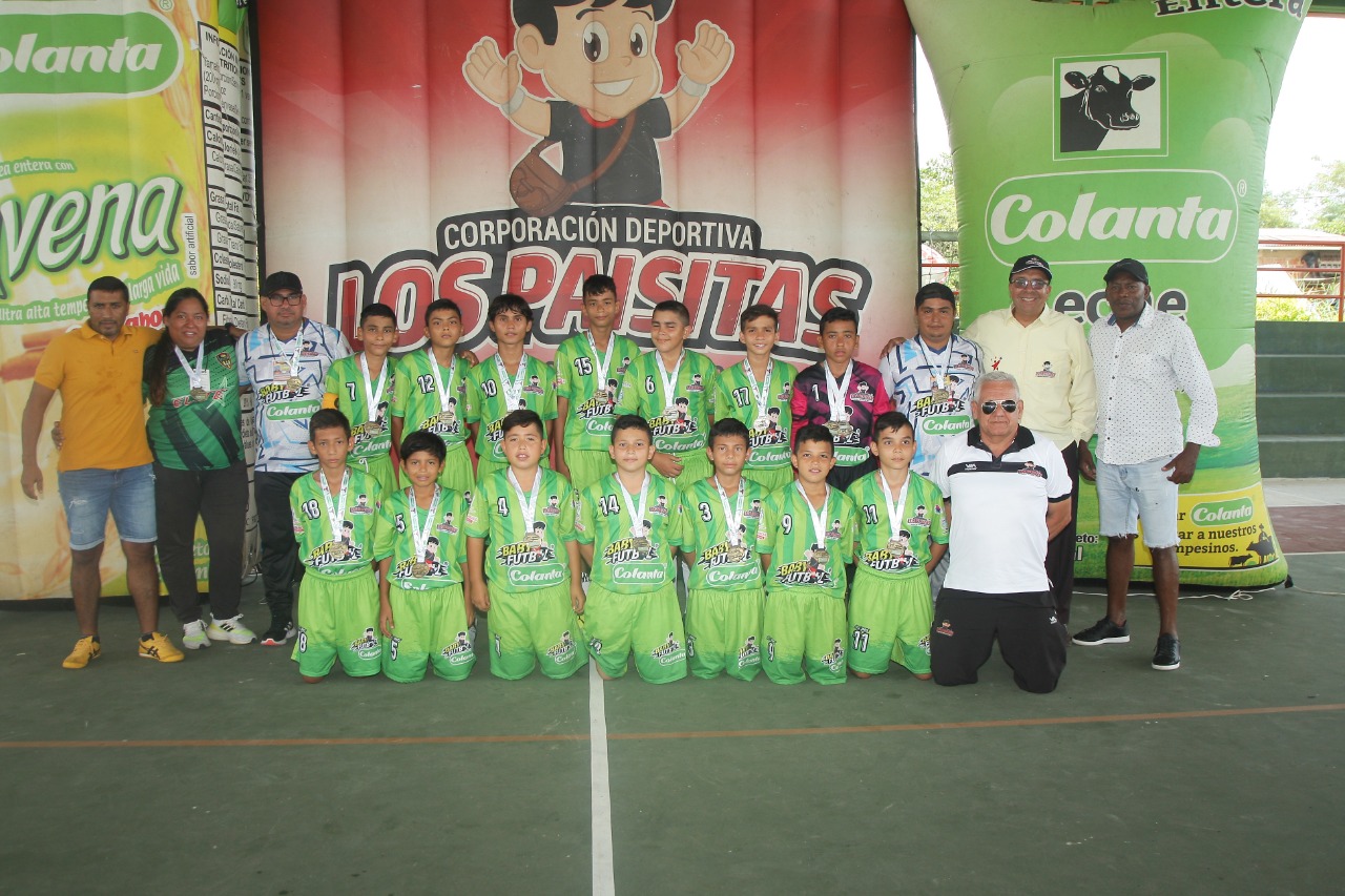 mercedes-de-neiva-con-tiquete-a-la-marte-uno