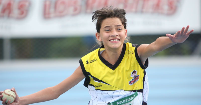 https://www.festivaldefestivales.com/wp-content/uploads/2022/11/7.Historia-Atletismo-sobre-Lina-Maria-Gil-de-Valentina-Herrera.jpg