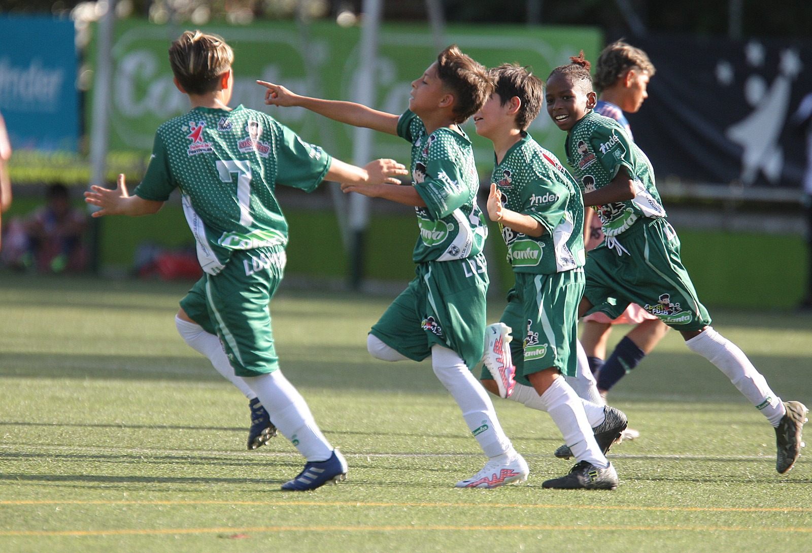 Raizal y Campo Amor recibieron el Babyfútbol Colanta