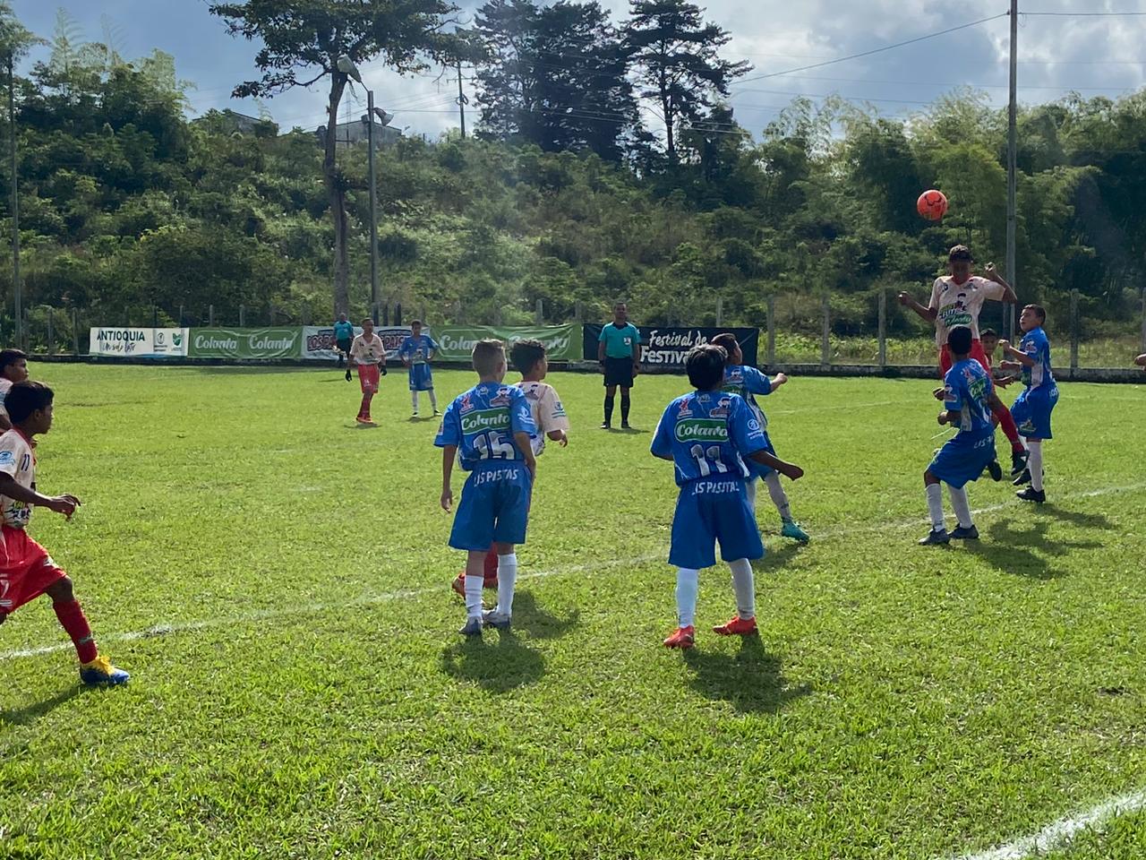 https://www.festivaldefestivales.com/wp-content/uploads/2023/12/caucasia-bagre-finalistas-norte-bajo-cauca-babyfut-2023-24.jpeg