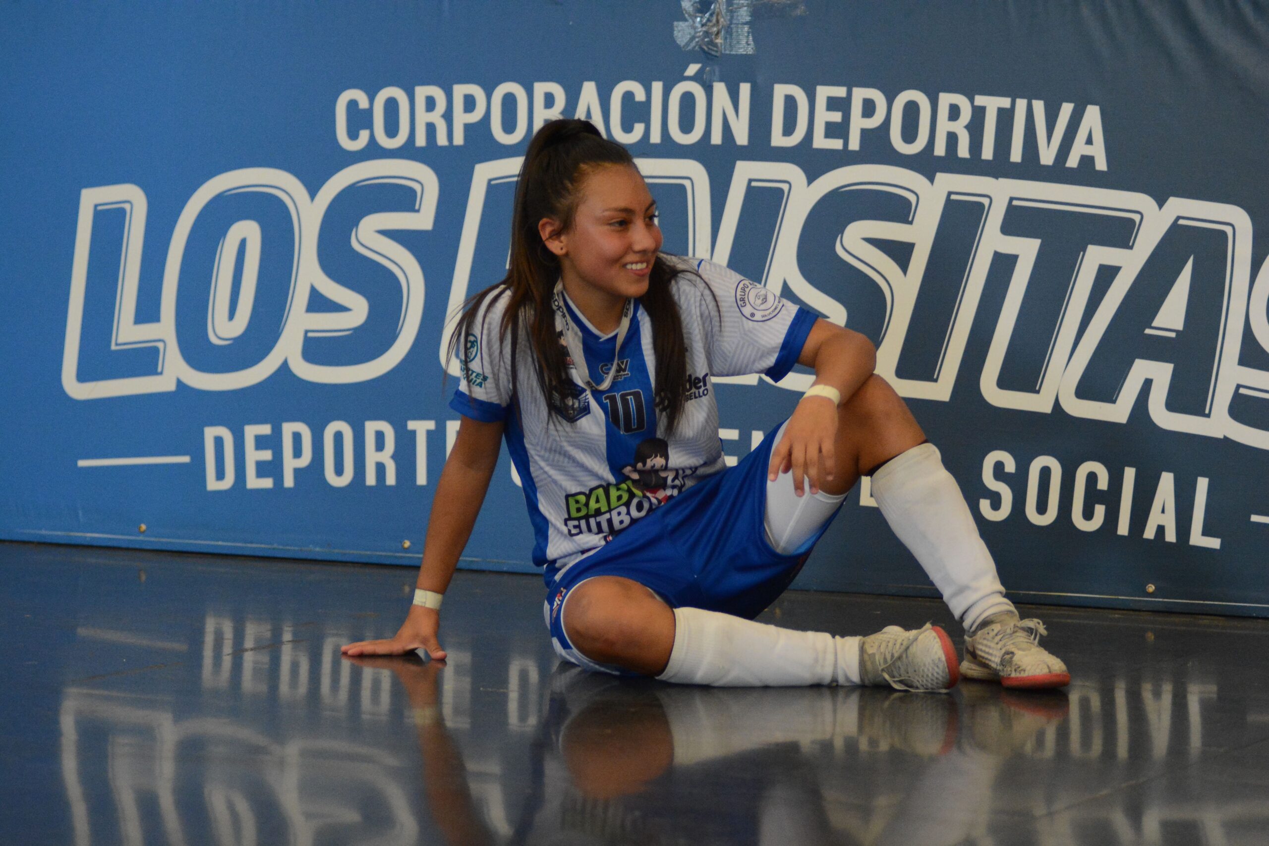 https://www.festivaldefestivales.com/wp-content/uploads/2024/01/Foto-historia-Estefania-Hernandez-1-scaled.jpg