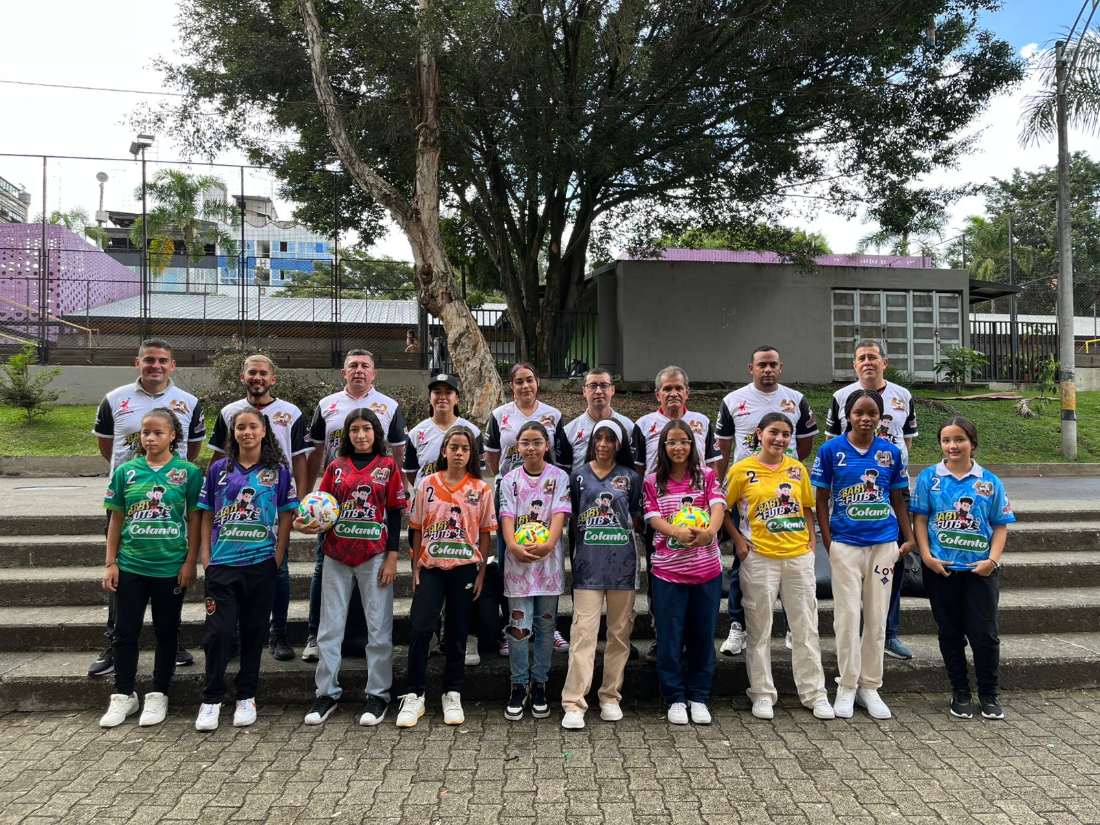 https://www.festivaldefestivales.com/wp-content/uploads/2024/10/babyfutbol-colanta-femenino-valle-de-aburra-med.jpeg