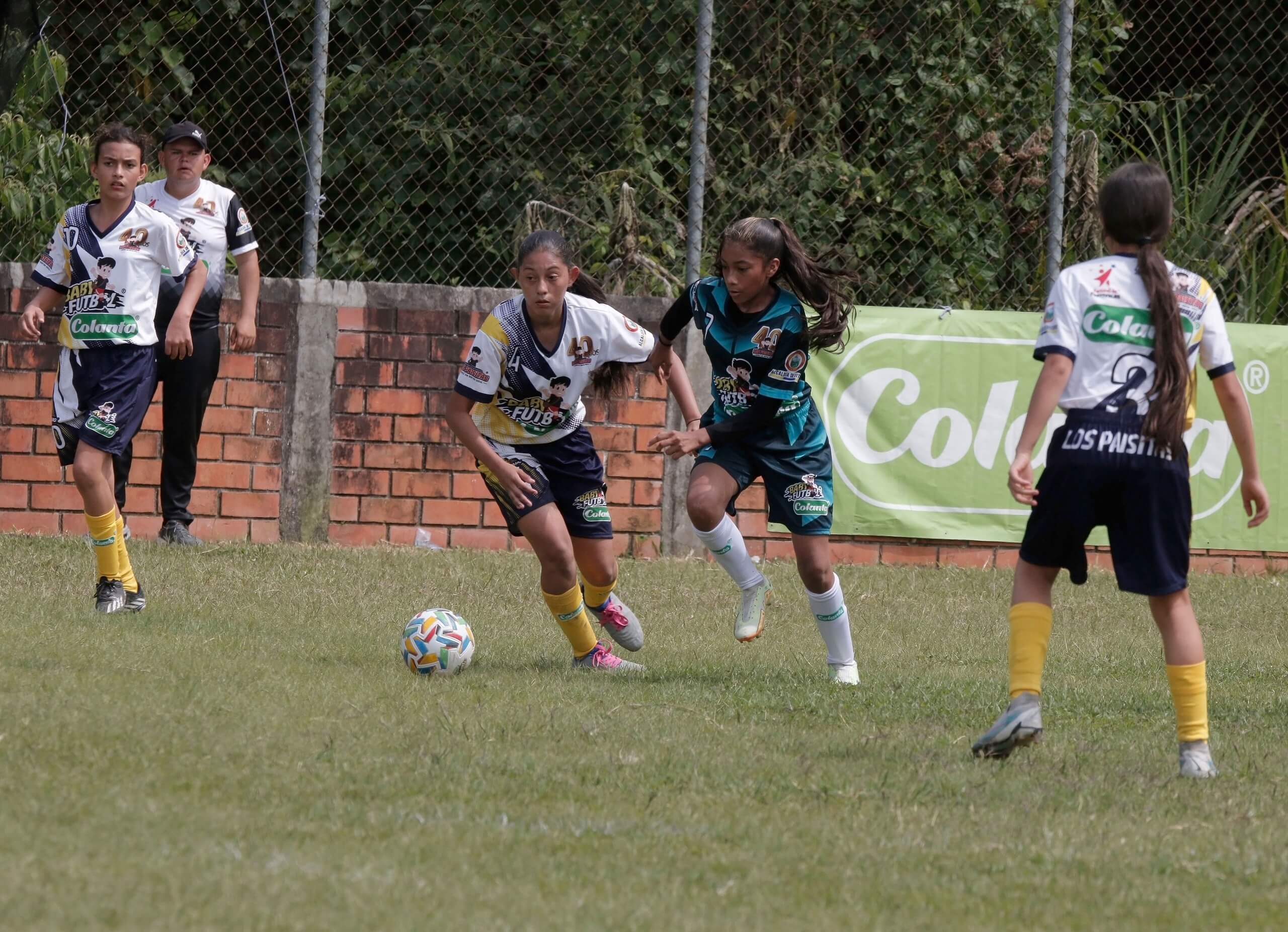 https://www.festivaldefestivales.com/wp-content/uploads/2024/10/equipos-femeninos-babyfutbol-colanta-2024-2025.jpeg