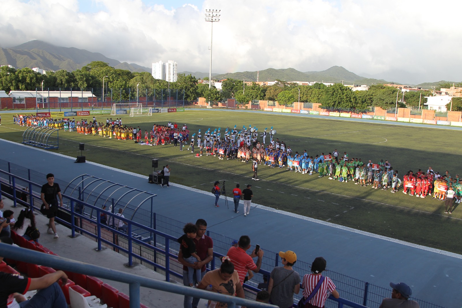 https://www.festivaldefestivales.com/wp-content/uploads/2024/10/se-vive-babyfutbol-colanta-norte-santa-marta-2024-2025.jpeg