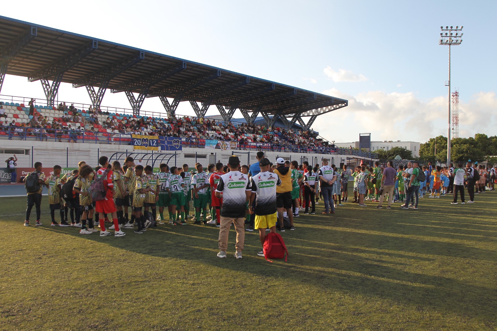 https://www.festivaldefestivales.com/wp-content/uploads/2024/10/zonal-norte-de-colombia-inaugurado-2024-2025-babyfut-colanta.jpeg